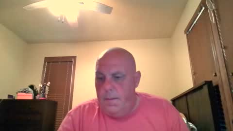 Snapshot of funguywi45 chatting on 06-02-26, 05:37 funguywi45 online show from 06-02-26, 05:37