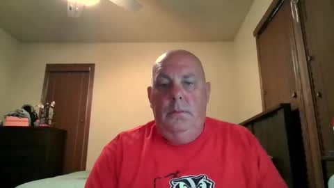 Snapshot of funguywi45 chatting on 06-10-26, 11:20 funguywi45 online show from 06-10-26, 11:20