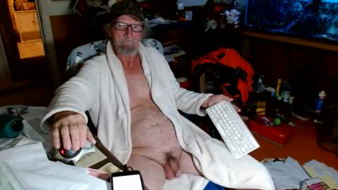 mike online show from 01-19-26, 05:00