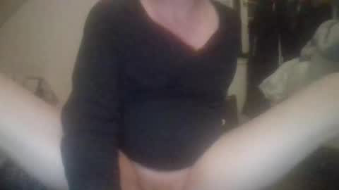 Snapshot of funneltunnel chatting on 05-15-26, 11:23 funneltunnel online show from 05-15-26, 11:23