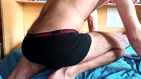 Italian men online show from 01-20-25, 02:14
