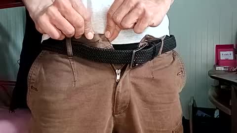 Italian men online show from 05-03-26, 12:11