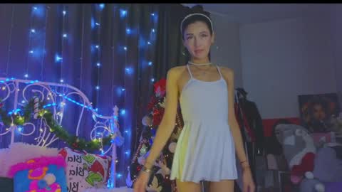 Tiffany online show from 12-28-24, 04:41