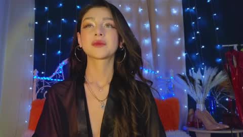 Tiffany online show from 02-05-25, 04:37