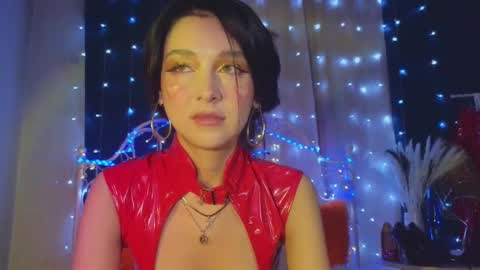 Tiffany online show from 02-14-25, 01:56