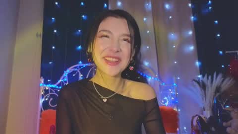 Tiffany online show from 02-19-25, 01:08