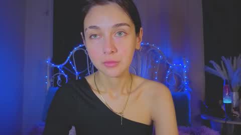 Tiffany online show from 09-17-25, 11:28