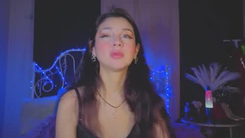 Snapshot of funny_whotsss chatting on 11-15-25, 09:54 Tiffany online show from 11-15-25, 09:54