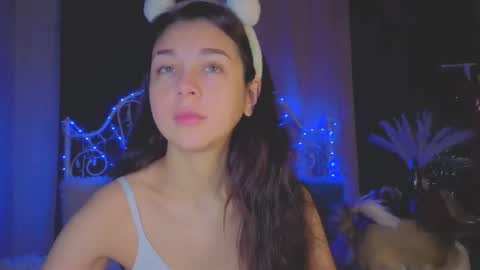 Snapshot of funny_whotsss chatting on 11-28-25, 02:25 Tiffany online show from 11-28-25, 02:25