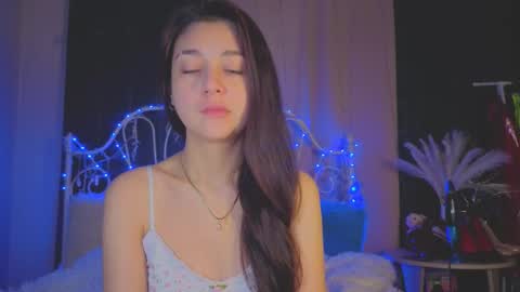 Snapshot of funny_whotsss chatting on 12-14-25, 01:22 Tiffany online show from 12-14-25, 01:22