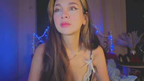 Snapshot of funny_whotsss chatting on 05-29-26, 11:03 Tiffany online show from 05-29-26, 11:03