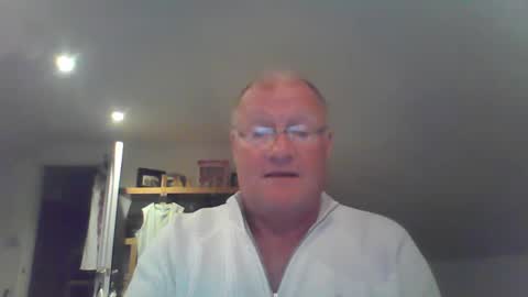 Snapshot of funtime88888 chatting on 12-21-24, 08:10 funtime88888 online show from 12-21-24, 08:10