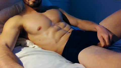 Snapshot of funtimes106969 chatting on 12-27-24, 07:03 Funtimes - New here online show from 12-27-24, 07:03