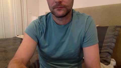 Snapshot of funtimes4us32 chatting on 01-07-25, 04:37 Funtimes4us32 online show from 01-07-25, 04:37