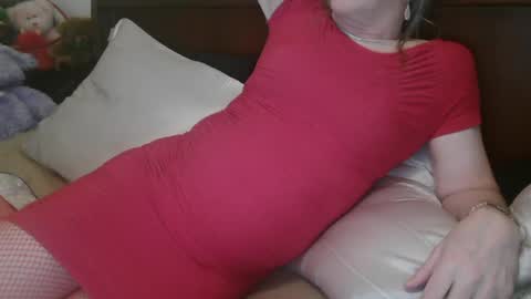 Snapshot of funtimetgirl chatting on 01-19-25, 09:44 Jessie Love online show from 01-19-25, 09:44