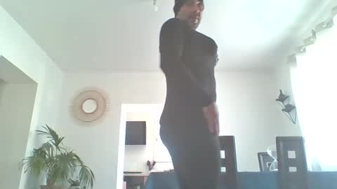 Snapshot of funxxx06 chatting on 03-29-26, 03:34 funxxx06 online show from 03-29-26, 03:34