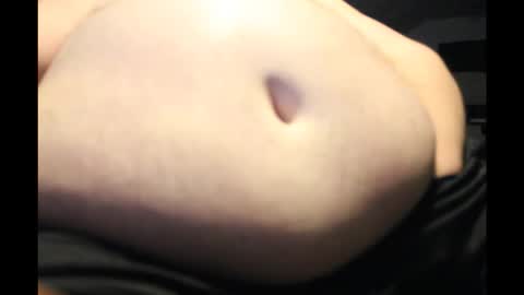 Snapshot of fuqhuntr chatting on 04-18-26, 04:27 FUCK HUNTERS online show from 04-18-26, 04:27