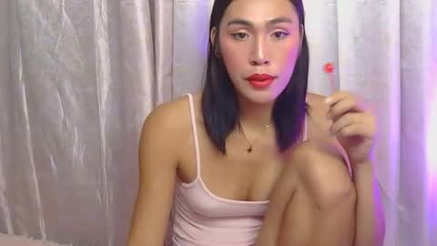 LIL LEE online show from 03-26-26, 11:32