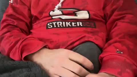 Snapshot of futuro_marido chatting on 02-16-25, 01:38 Futuro Marido online show from 02-16-25, 01:38