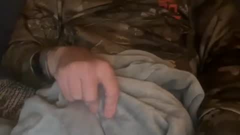 Snapshot of futuro_marido chatting on 12-14-25, 07:03 Futuro Marido online show from 12-14-25, 07:03