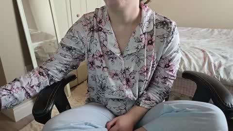 fuxkme_jen online show from 12-27-24, 04:21