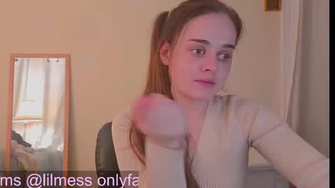 fuxkme_jen online show from 10-17-25, 12:01