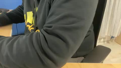 fuzitzu2 online show from 02-20-25, 06:57