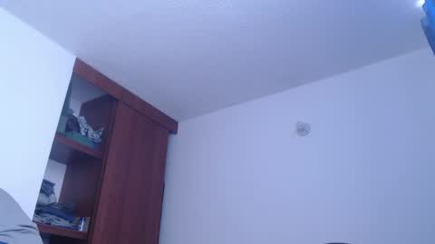 Snapshot of fvckhorneyguy chatting on 02-03-25, 02:24 andrew online show from 02-03-25, 02:24