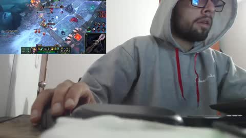 Snapshot of fvckhorneyguy chatting on 02-11-25, 05:47 andrew online show from 02-11-25, 05:47