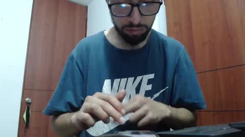 Snapshot of fvckhorneyguy chatting on 02-23-25, 01:57 andrew online show from 02-23-25, 01:57