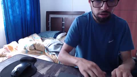 Snapshot of fvckhorneyguy chatting on 03-01-25, 03:16 andrew online show from 03-01-25, 03:16