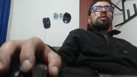 Snapshot of fvckhorneyguy chatting on 03-04-25, 01:55 andrew online show from 03-04-25, 01:55