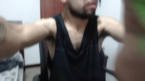 Snapshot of fvckhorneyguy chatting on 03-12-25, 03:13 andrew online show from 03-12-25, 03:13