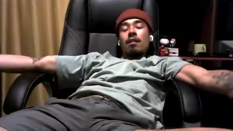 Snapshot of fxxlxlxvx chatting on 03-23-26, 02:59 fxxlxlxvx online show from 03-23-26, 02:59