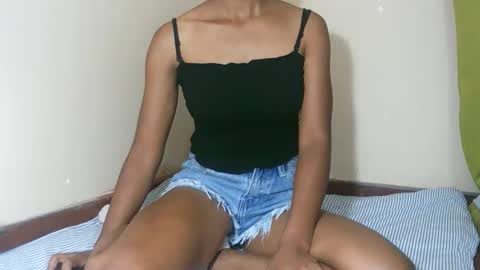 Snapshot of fyah1027 chatting on 10-04-25, 06:39 fyah1027 online show from 10-04-25, 06:39