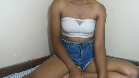 Snapshot of fyah1027 chatting on 10-10-25, 07:57 fyah1027 online show from 10-10-25, 07:57