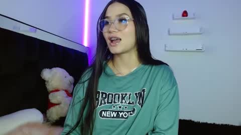 Snapshot of fysste_ chatting on 03-04-25, 07:54 Victoria online show from 03-04-25, 07:54