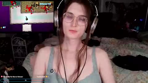 Snapshot of fzuybnuy chatting on 11-26-25, 03:35 B online show from 11-26-25, 03:35