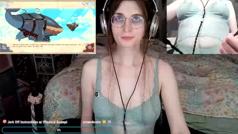 Snapshot of fzuybnuy chatting on 12-05-25, 04:25 B online show from 12-05-25, 04:25