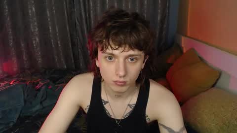 Ian online show from 11-30-25, 02:26