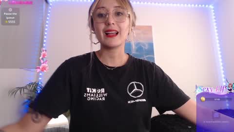 Gabriela online show from 01-06-25, 04:34