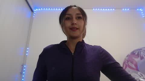 Gabriela online show from 04-18-26, 10:10