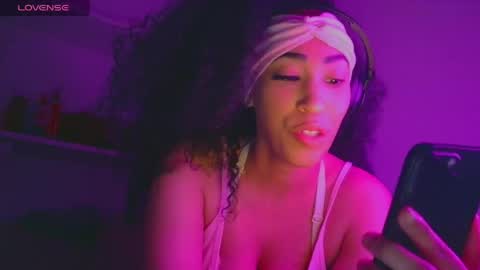 Snapshot of gabbiicakez chatting on 05-16-26, 09:50 Gabbii Cakez online show from 05-16-26, 09:50