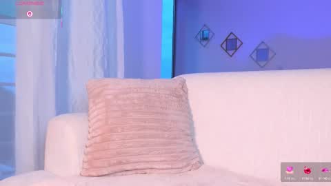 Snapshot of gabby_cullen chatting on 10-01-25, 10:49 Gabby online show from 10-01-25, 10:49