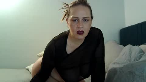 Snapshot of gabby_stone32 chatting on 12-10-24, 05:39 gabby online show from 12-10-24, 05:39