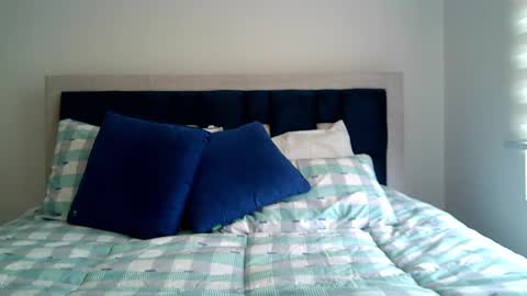 Snapshot of gabby_stone32 chatting on 02-04-25, 05:45 gabby online show from 02-04-25, 05:45