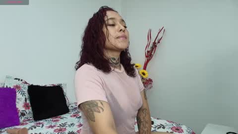 gabbymichel online show from 05-11-26, 02:34