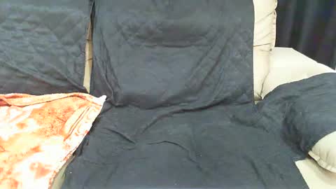 gaby  layla online show from 02-10-25, 04:25