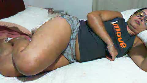 gaby  layla online show from 01-14-26, 10:47