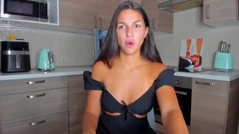 Snapshot of gabri_baby chatting on 05-06-26, 07:08 The next stream in car 1 december 10pm time in France online show from 05-06-26, 07:08